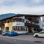 Auderer 3*