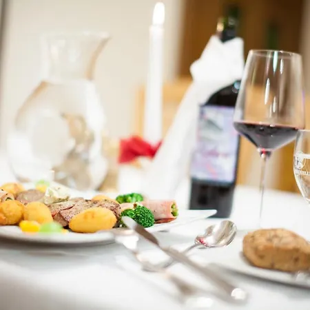 Отель Auderer 3*