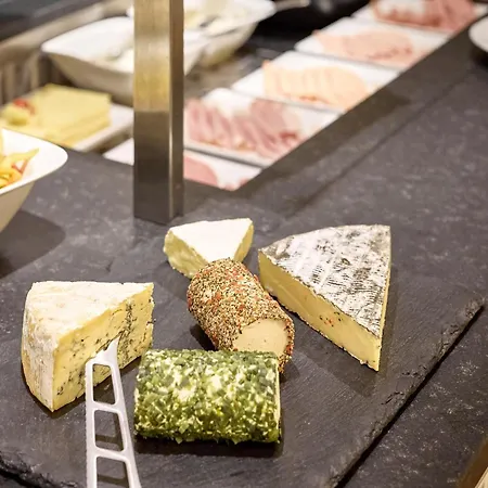 Auderer Отель Имст