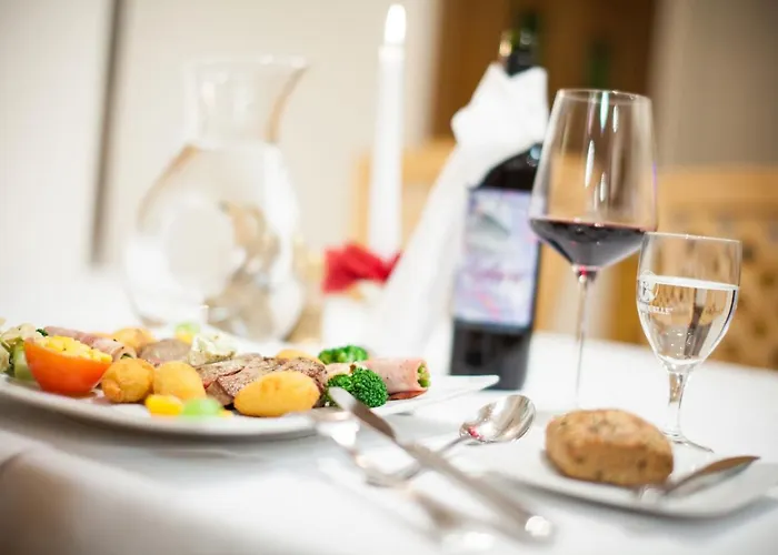 ホテル Auderer 3*